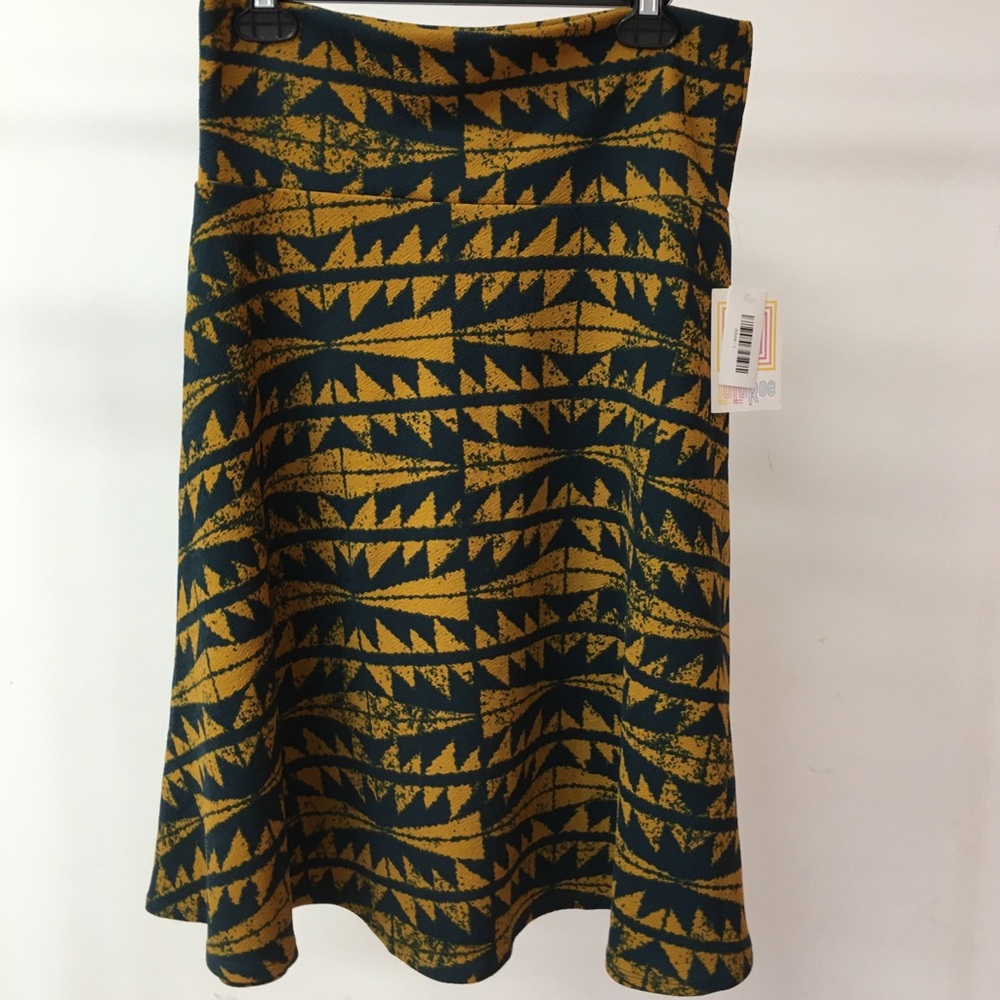 LuLaRoe Azure Skirt Size Large NWT